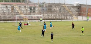 Respinta del portiere Simoni (Milazzo)