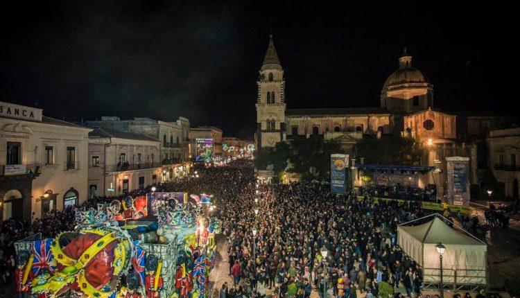 CarnevaleAcireale per M’illumino_di_meno 2018 (3)_ph Rossana Rizza