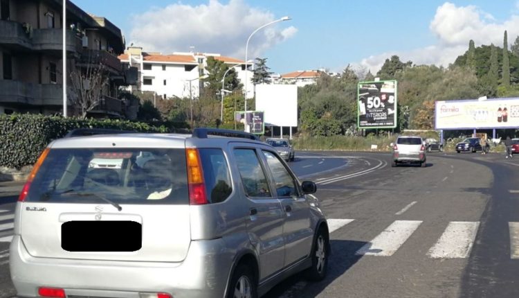 commissione viabilità tra via teseo e via acicastello (1)