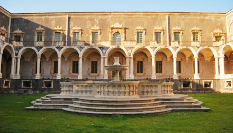 Monastero Benedettini Catania chioestro dei marmi università