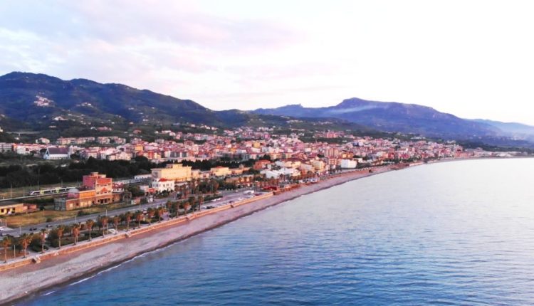 Spiaggia SantAgata Militello