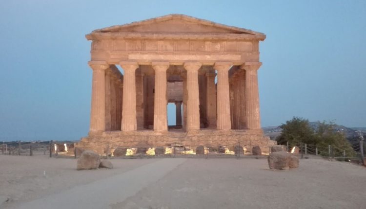 Agrigento valle dei Templi (1)