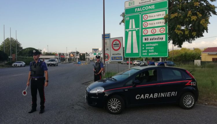 estorsione falcone Carabinieiri