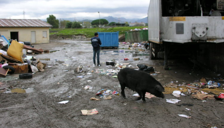 sequestro rifiuti Milazzo (2)