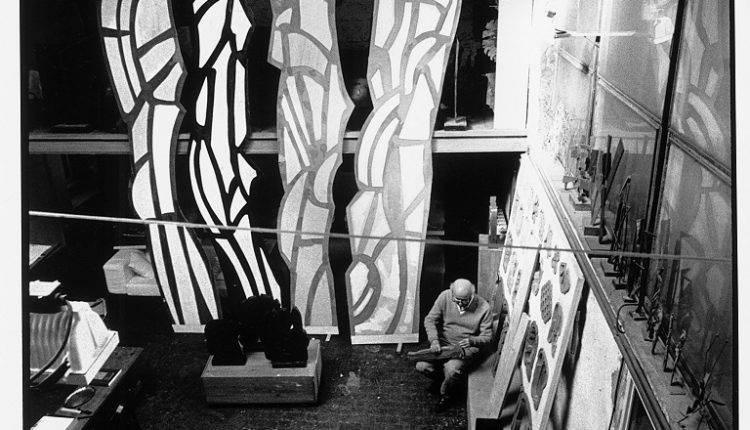 PIETRO CONSAGRA nel suo studio a Roma (1996), foto Carlo Orsi, lgt