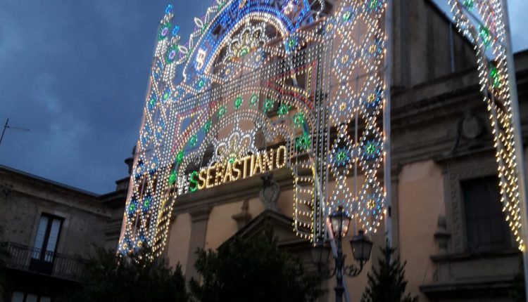 San Sebastiano luminarie2 foto MARIATERESA ANASTASI