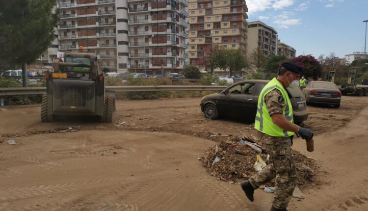 L’Esercito interviene a Palermo dopo l’alluvione (11)