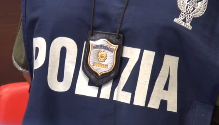 polizia auto placca