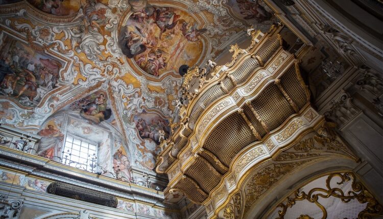 Catania, interno della chiesa di San Benedetto