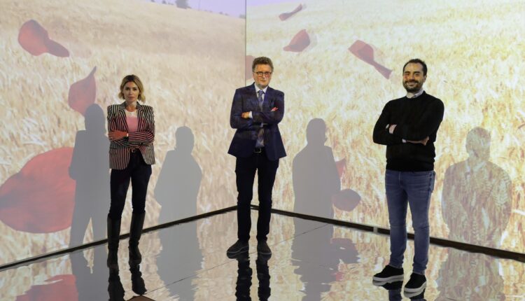 EN, MuseoMito, 7 sx Francesca Mezzano, sindaco Maurizio Dipietro, Giuseppe Saccà