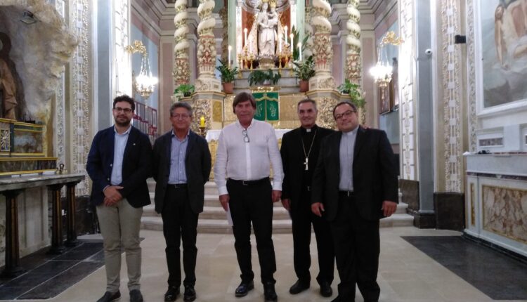 — Giovanni Gatto, Santo Cutrone, Giovanni Damigella, vescovo Carmelo Cuttitta, don Graziano Martorana