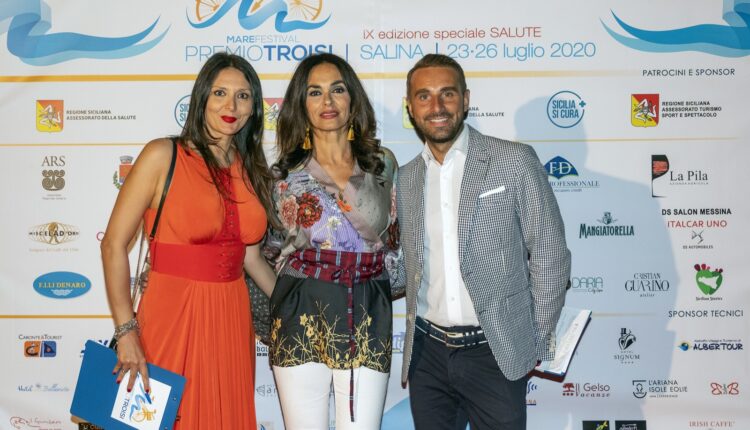 Nadia La Malfa, Maria Grazia Cucinotta e Massimiliano Cavaleri