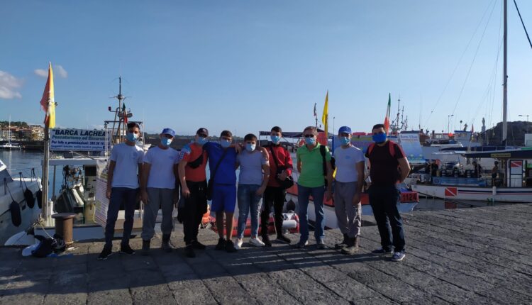 I ragazzi del professionale vanno a pesca- istituto duca abruzzi catania