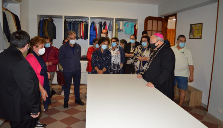 INAUGURAZIONE BOUTIQUE SOLIDARIETA-CARITAS DIOCESANA CEFALU (17)