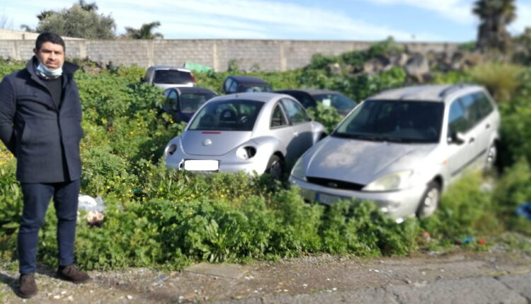 cimitero auto (2)