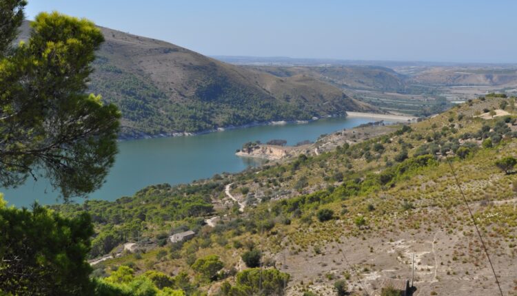 LICODIA EUBEA_Panoramica versante Nord
