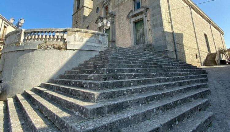 MONTALBANO ELICONA_Basilica Santa Maria Assunta e San Nicolò Vescovo