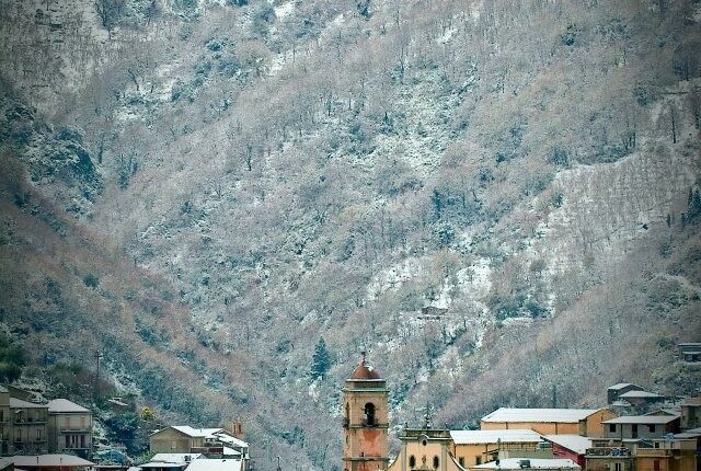 SAN PIERO PATTI_ Vista innevata