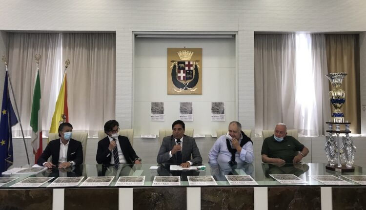 Conferenza stampa