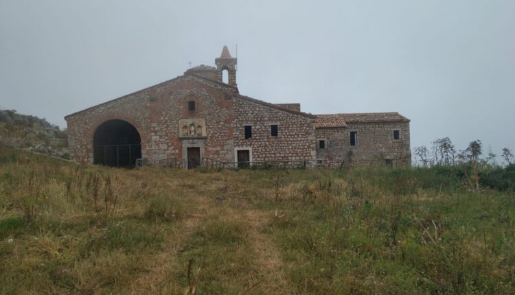 SANTUARIO DEI TRE SANTI ALFIO FILADELFO E CIRINO