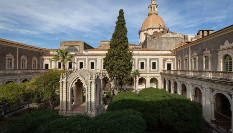 chiostro di levante Benedettini