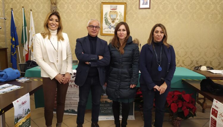 Da sinistra Marilena Mangalaviti, Salvatore Denaro, Rossella Cosentino, Daniela Toscano