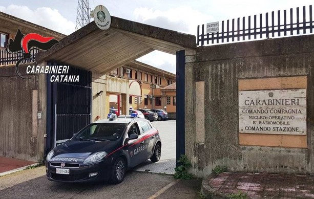 carabinieri Gravina di Catania