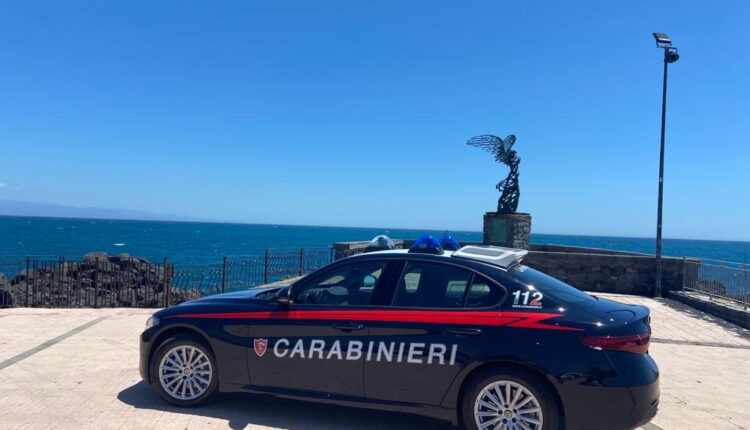 Carabinieri Giardini Naxos