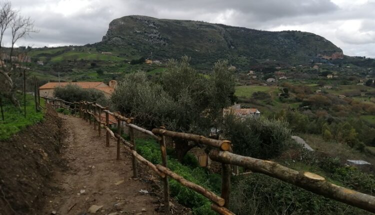 Collesano sentiero medievale