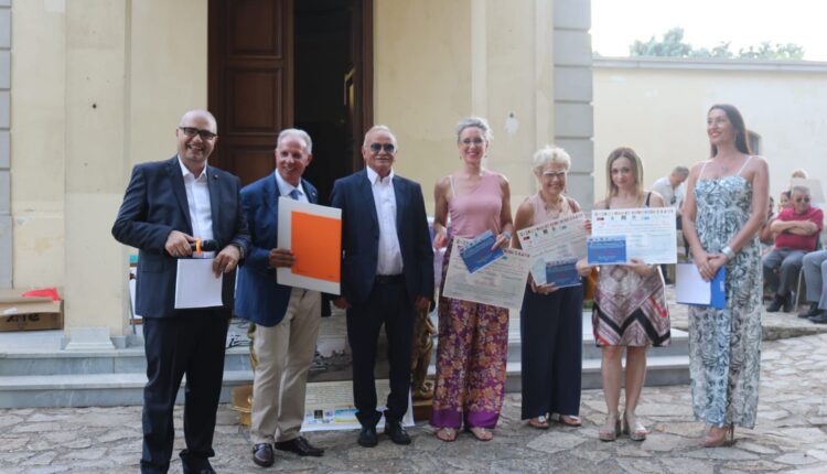 premiazione artisti 2