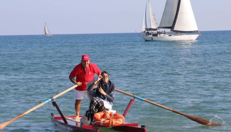 la befana arriva al lido le palme di catania (1)