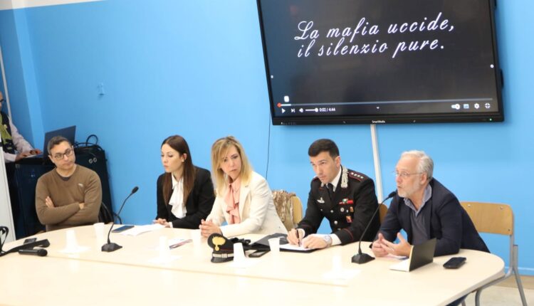 “Le fonti di approvvigionamento delle organizzazioni mafiose” al “Duca degli Abruzzi di Catania” (2)