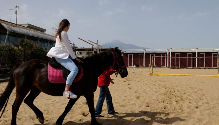 lido “Le Palme Beach Club” di Catania festa primavera (6)