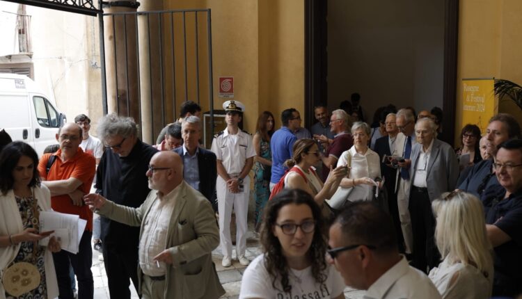 Biblioteca Fardelliana (17)