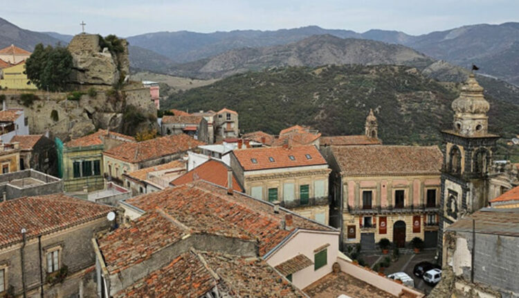 Facebook_copertina_Castiglione-di-Sicilia-