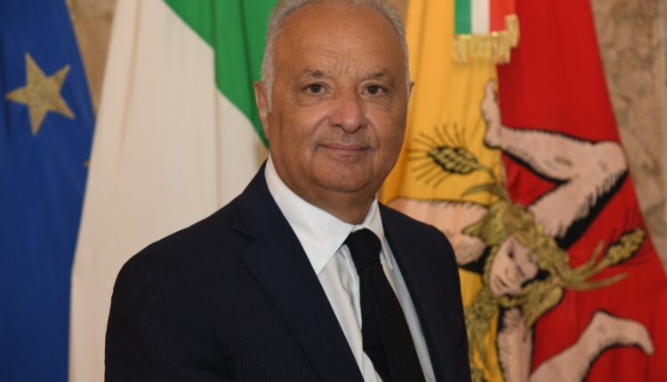 Salvatore Barbagallo Assessore (2)