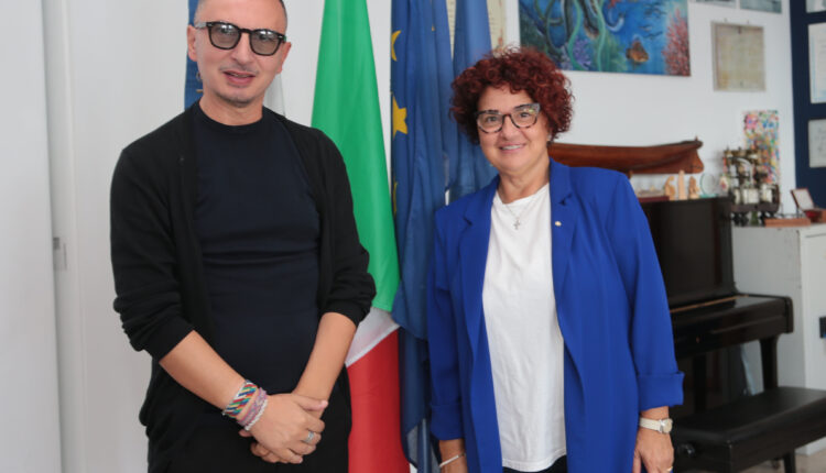 Incontro con il giornalista Giuseppe La Venia al “Duca degli Abruzzi di Catania” (1)